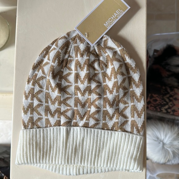 Michael Kors winter hat Winter hats for women Michael kors Winter hats